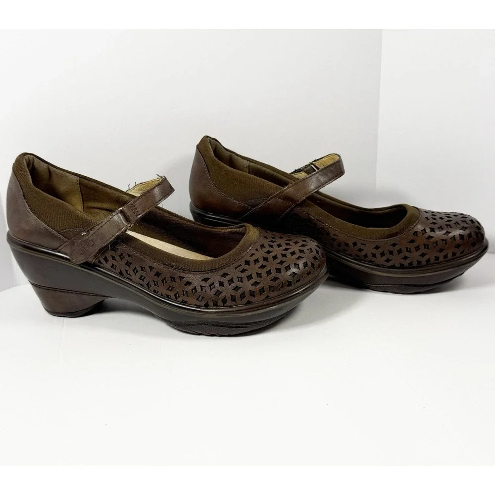 JBU By Jambu Alicante Mary Jane Wedge Heel Clog Buckle Memory Foam Y2K Brown 9M - Picture 6 of 16